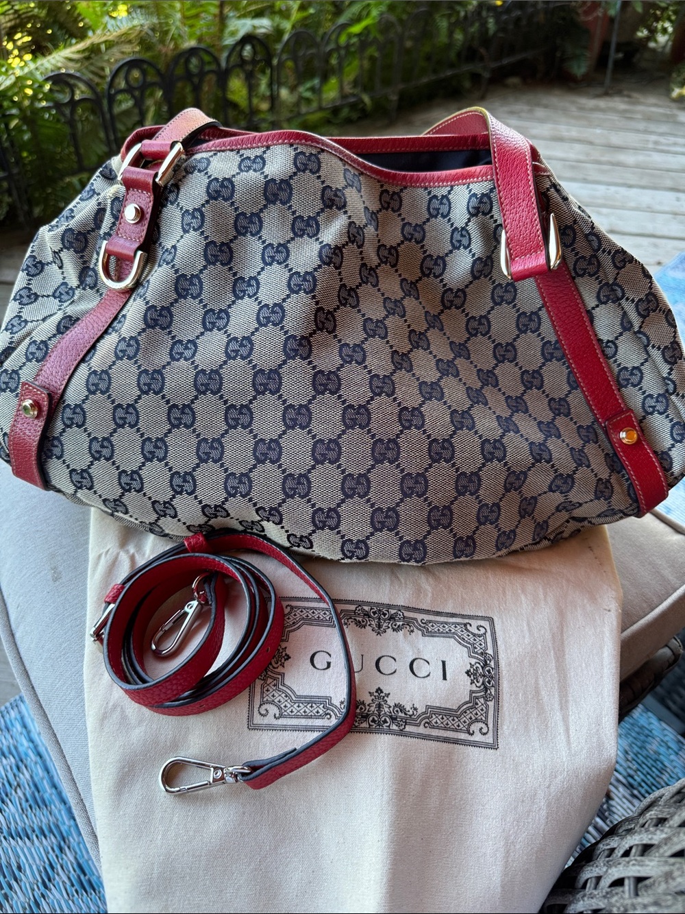 Gucci Beige GG Canvas Abby Shoulder Bag Red Leather Trim W Large Tote Dust Bag